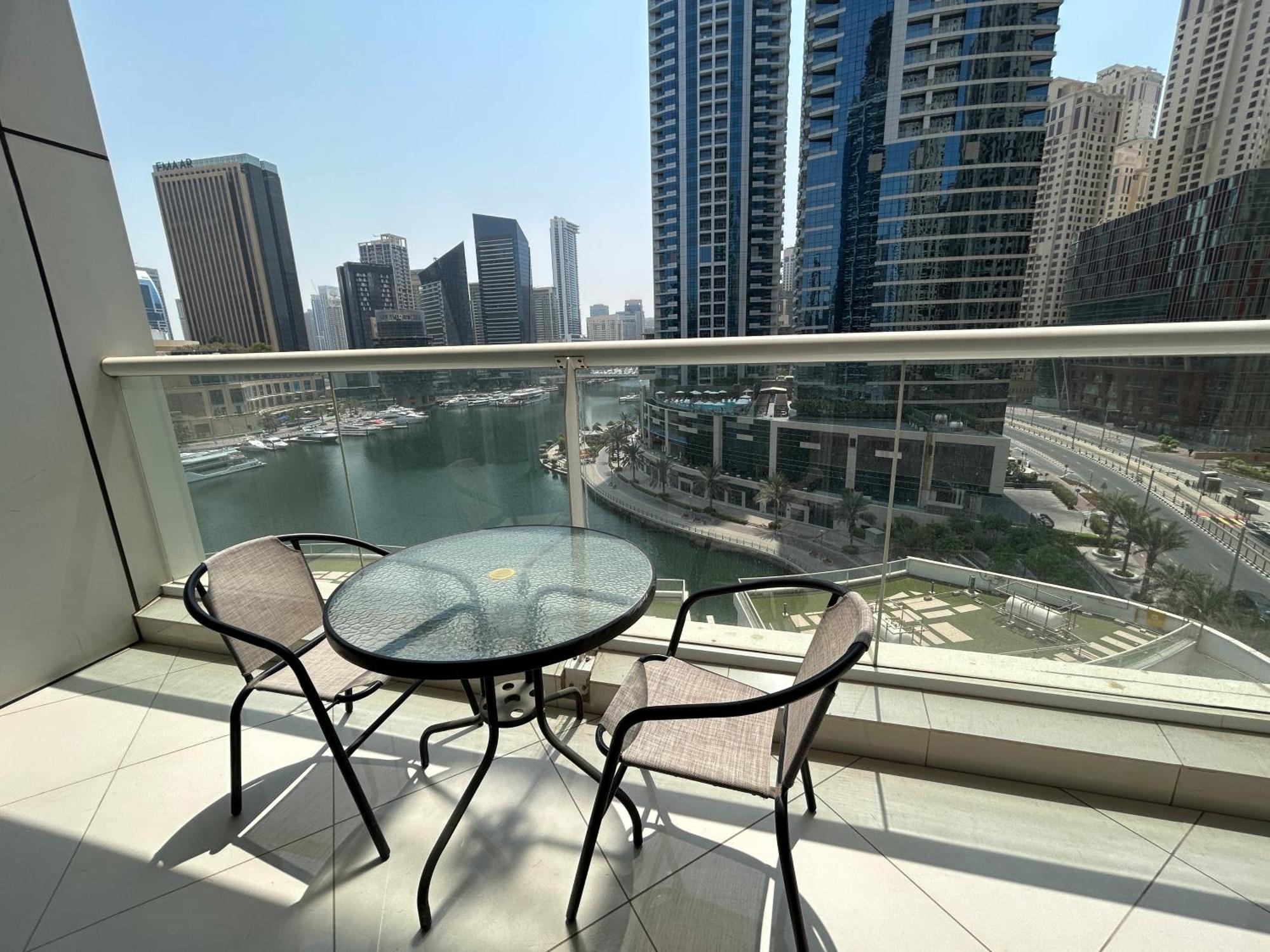 Golden Stay Vacation Homes Continental Tower Marina Dubaj Zewnętrze zdjęcie