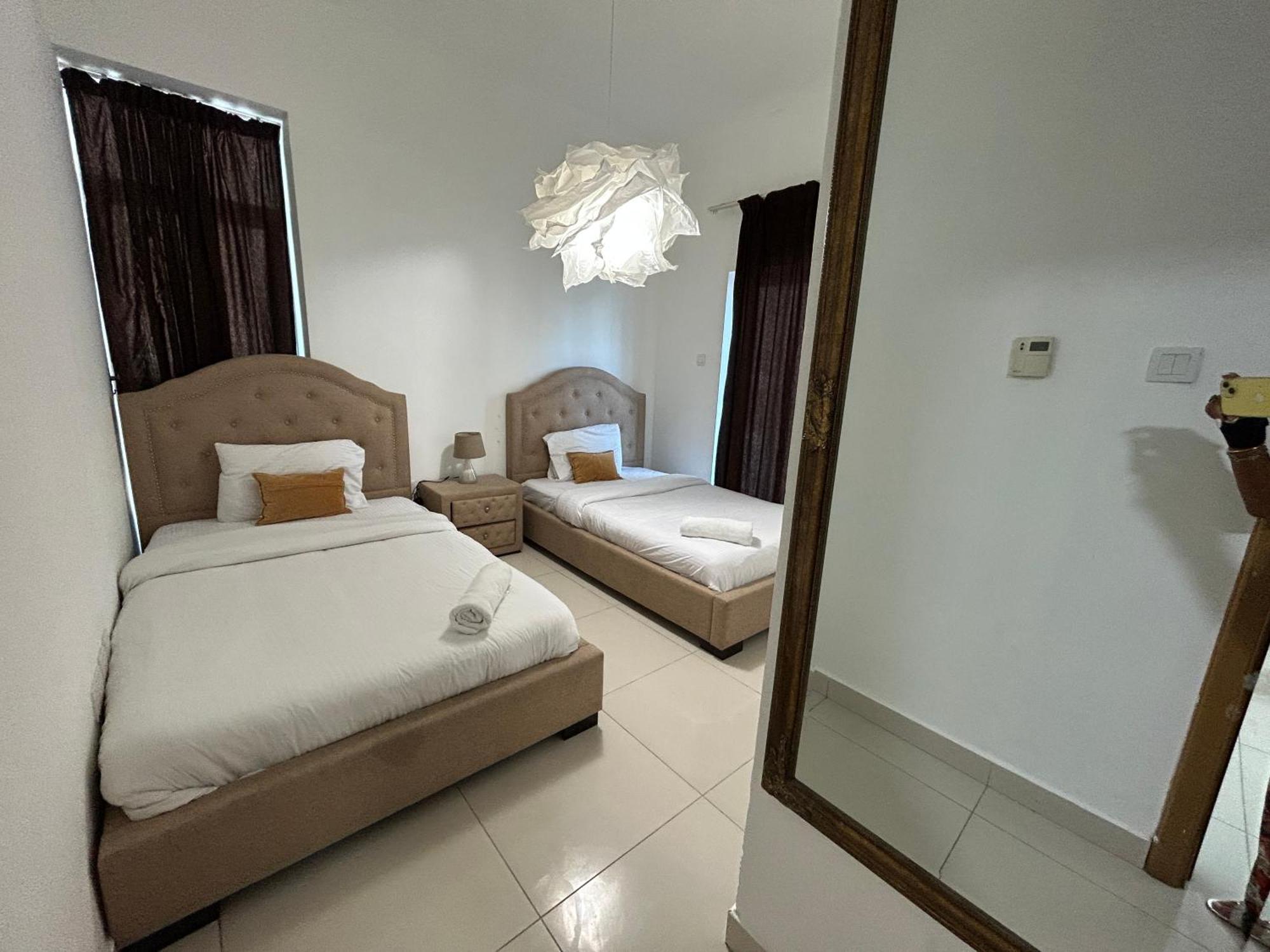 Golden Stay Vacation Homes Continental Tower Marina Dubaj Zewnętrze zdjęcie